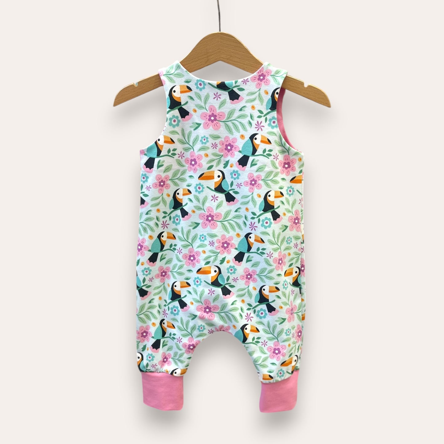 Peto Tucanes rosa - Kurmi Kids