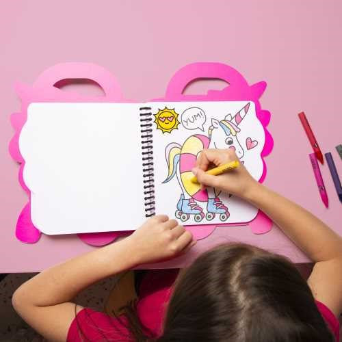 Libro con pinturas y pegatinas, Unicornio Lily - Omy