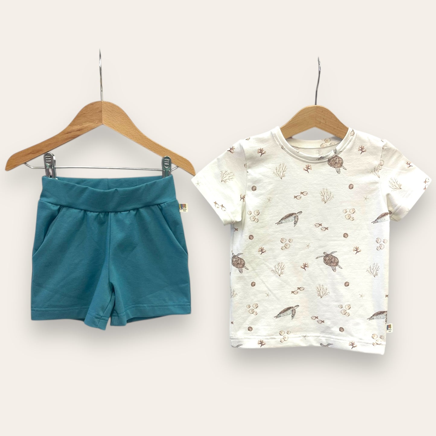 Bermuda y camiseta Tortugas - Kurmi Kids