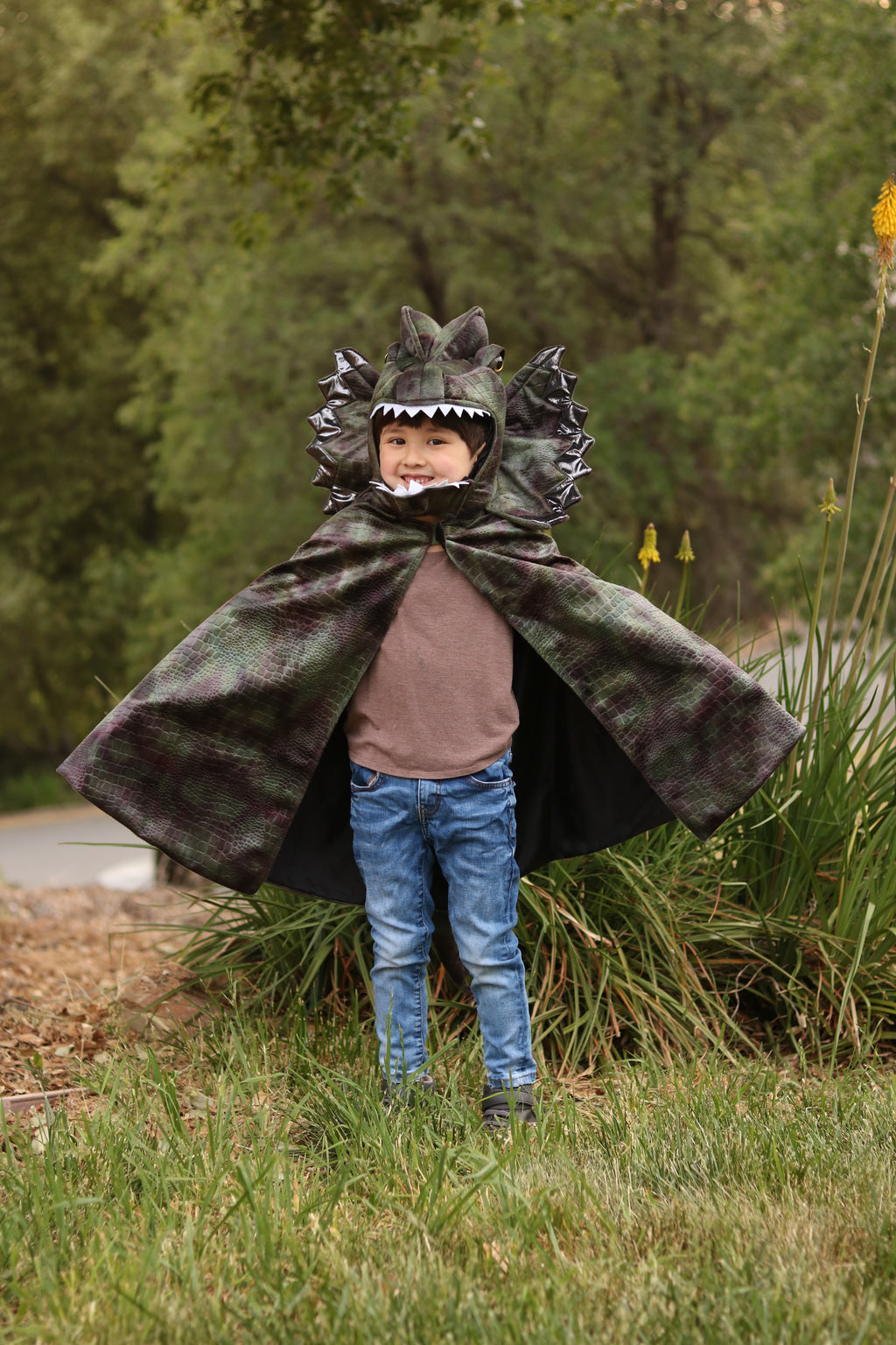 Grandasuarus Dilophosaurus capa con garras, talla 7-8 años
