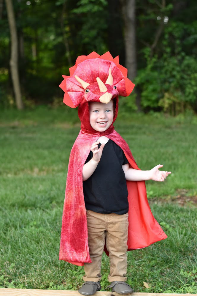 Capa Triceratops roja, talla 4-5 años