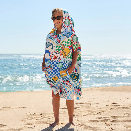 Poncho Into the Wild - Dock & Bay