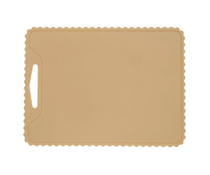 Tabla de corte de silicona antideslizante, Cream - KiddiKutter