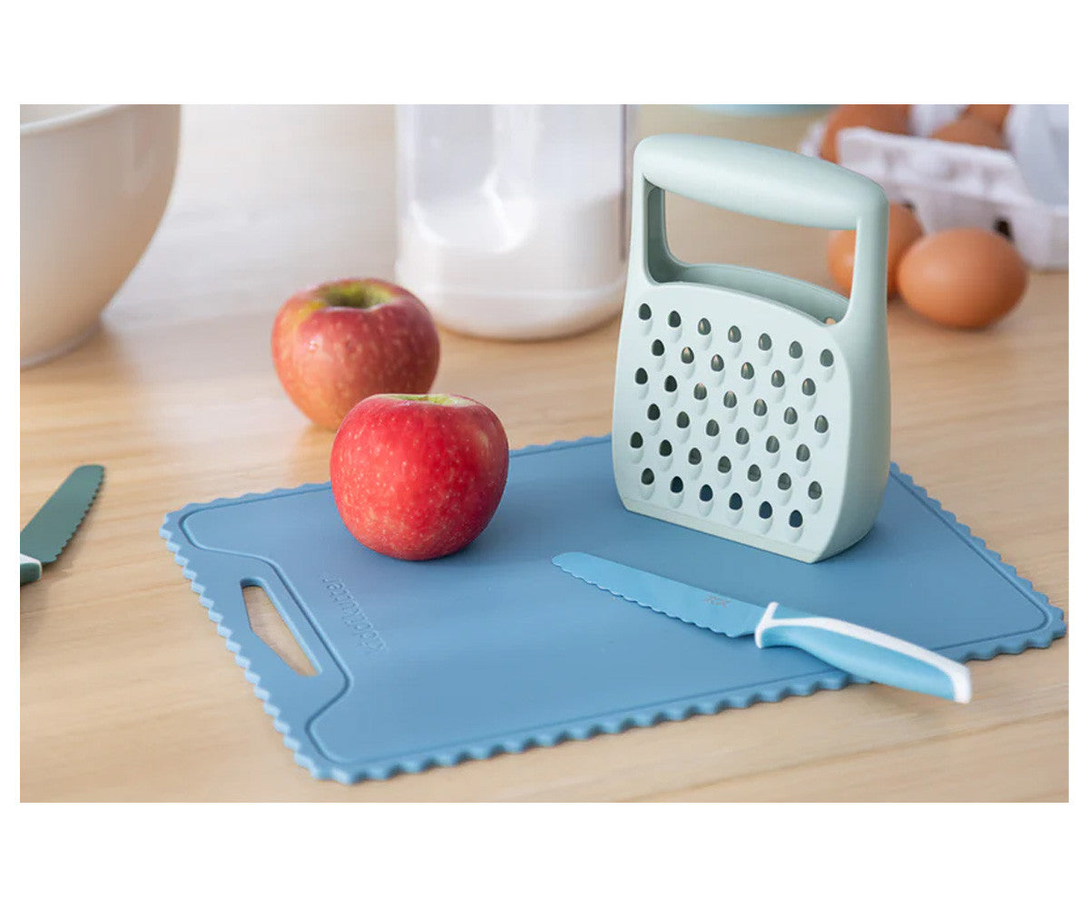 Tabla de corte de silicona antideslizante, Sky Blue - KiddiKutter