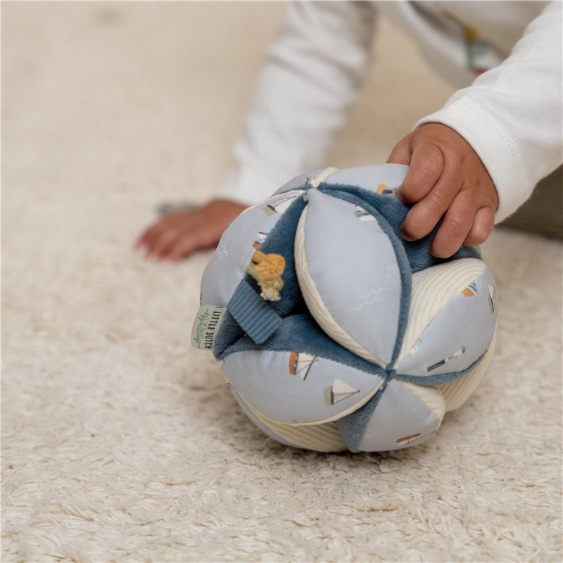 Pelota Montessori Sailors Bay - Little Dutch