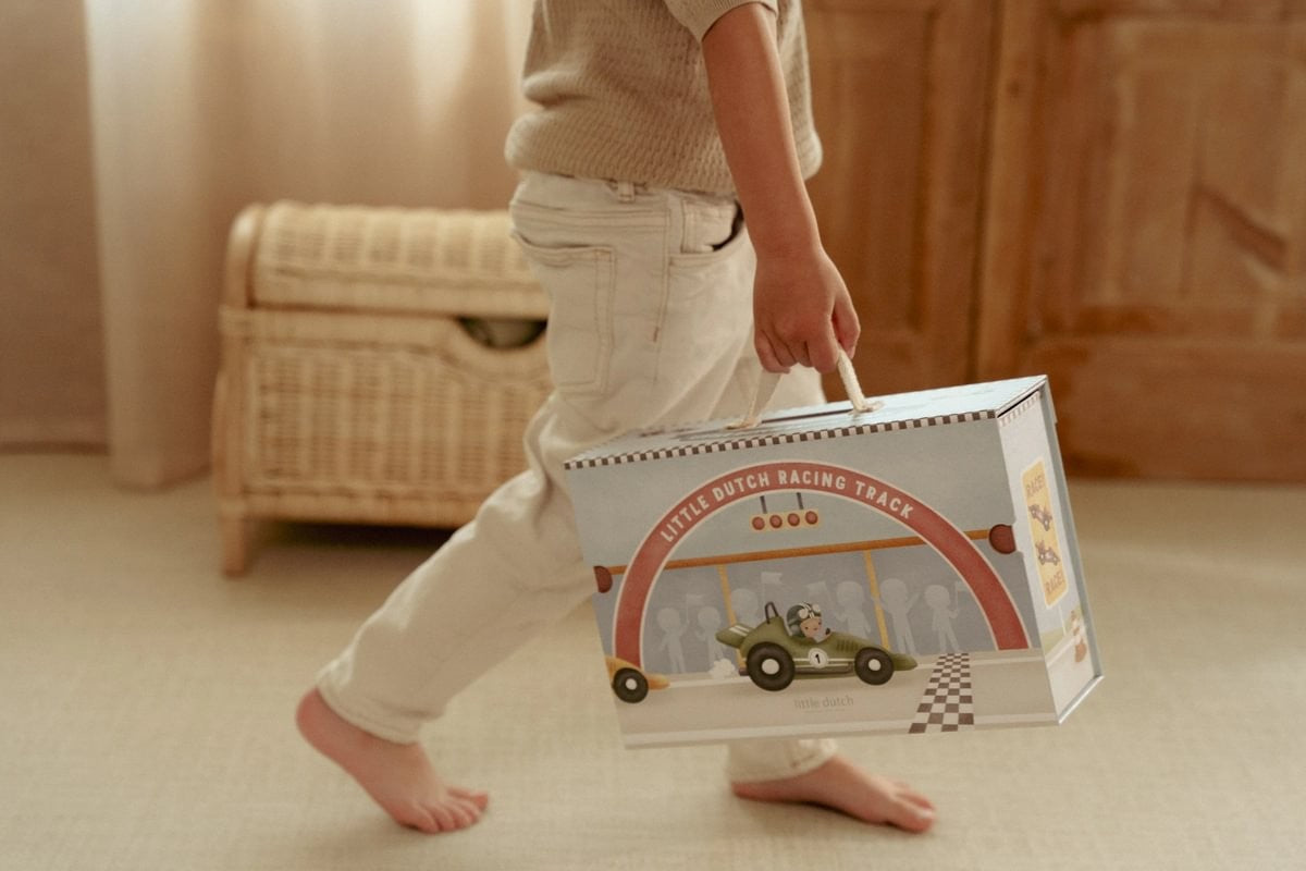 Caja de juego con pista de carreras - Little Dutch